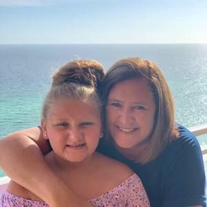 Meet your Posher, Sharon